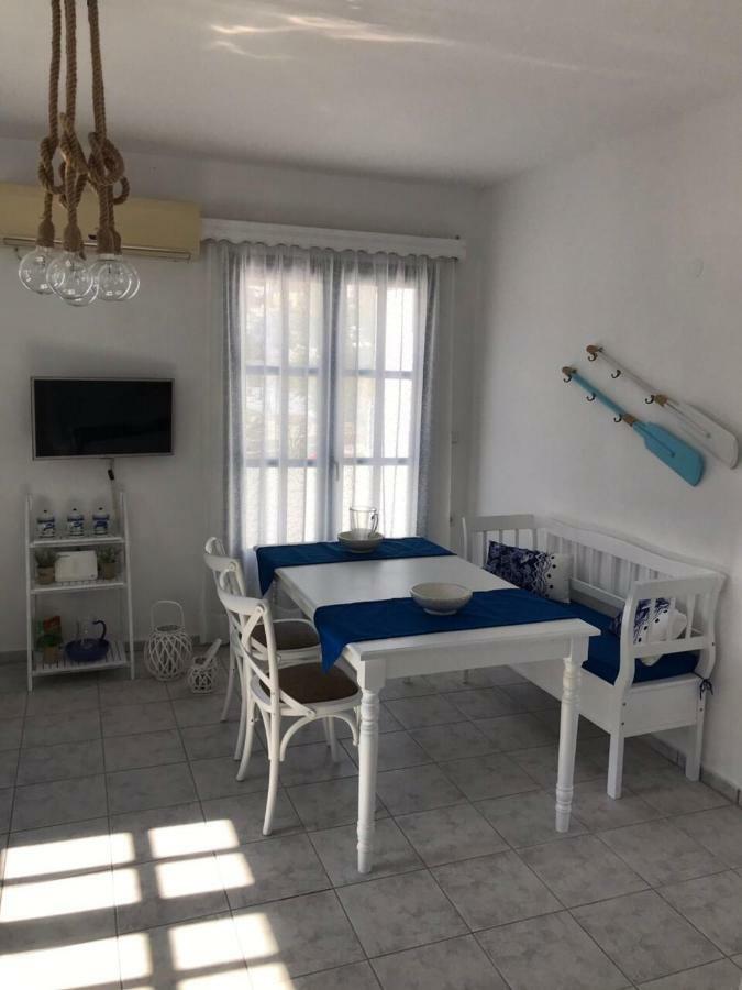 Estella'S House Livadia  Екстер'єр фото